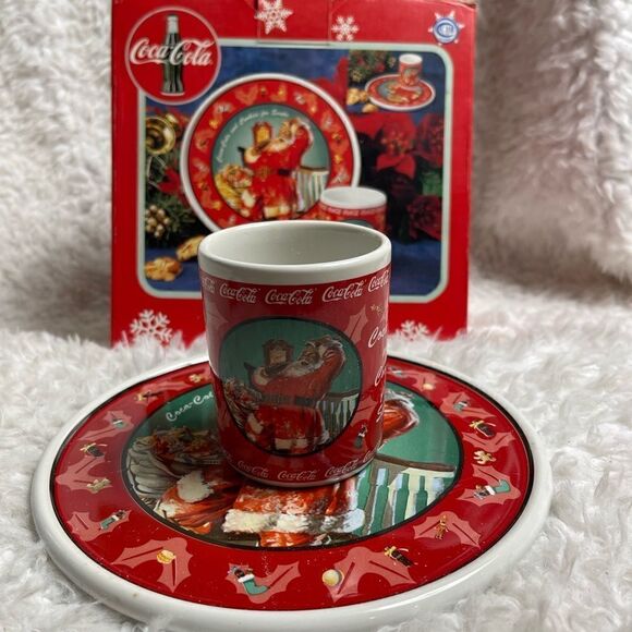 1998 Enesco Coca Cola Santa Cookie Plate & Tumbler Set - Picture 1 of 9